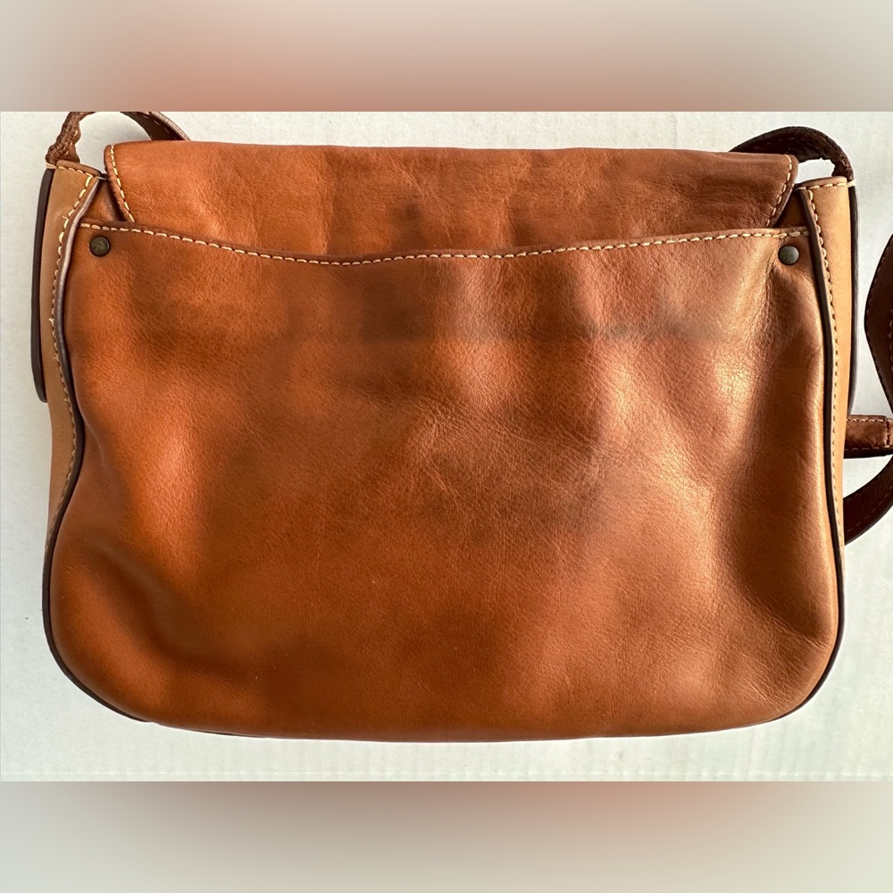Frye Olivia Leather Crossbody Bag Messenger Saddle Style Purse - Picture 14 of 17
